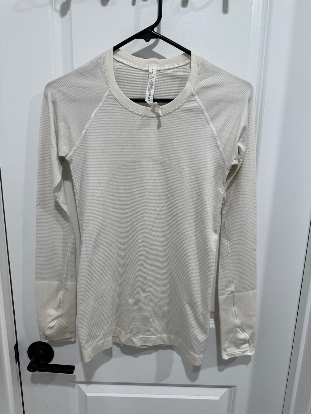 Lululemon Cream Long Sleeve Top